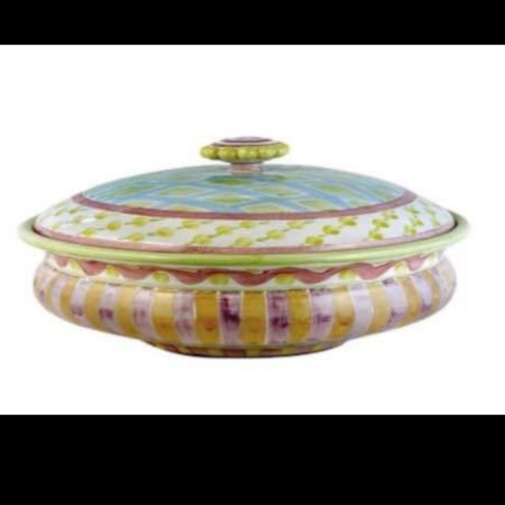 Wallcourt Ceramic Plate